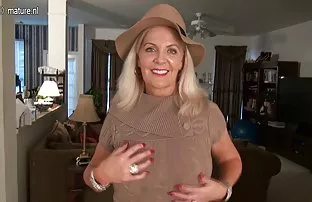 XXX  Sailor Moon dan Seven Balls mahasiswi indo mesum