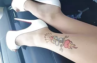 XXX Wanita gemuk mesum indo new menyentuh dirinya sendiri