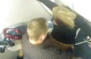 XXX Orang-orang datang bokep mesum indo 3gp mengunjungi teman-temannya