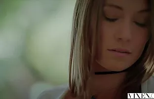 XXX Jennife - Pretty Woman by the indo mesum hot River