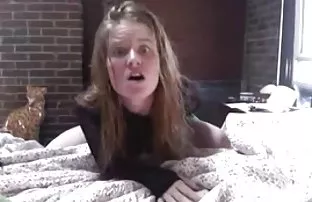 XXX Kontes-kontes lisan 3gp mesum indo di pantai