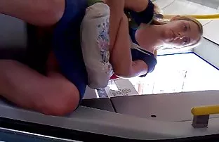 XXX Bercinta di mulut di pantai bokep pelajar indo mesum