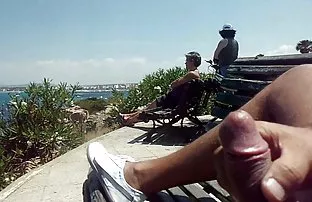 XXX Ibu bokep mesum indo langsing mengoyak putranya dari membaca