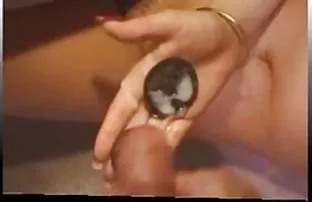 XXX Pasangan amatir mesum indo sma Rusia di garasi.