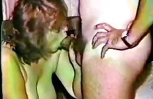 XXX Moana Pozzi - 3gp indo pelajar Cicciolina e Moana ai mondiali sc.4